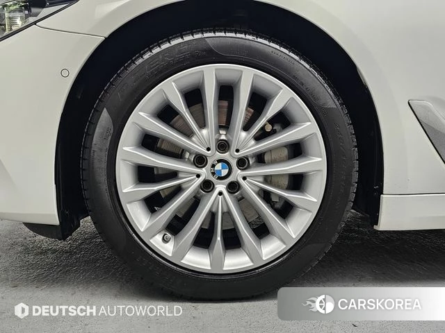 BMW 5 Series (G30) id 4417124 из Кореи 15