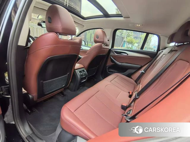 BMW X4 2022 Черный из Китая, фото 5