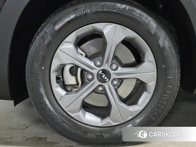 Kia Seltos id 4705552 из Кореи 14