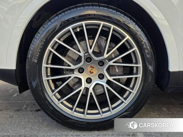 Porsche Cayenne (PO536) id 3919705 из Кореи 15