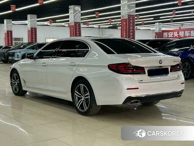 BMW 5 series 2021 Белый из Китая, фото 5