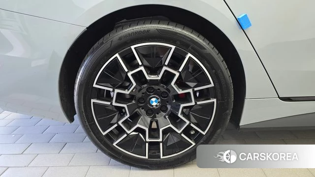 BMW i4 id 4879332 из Кореи 26