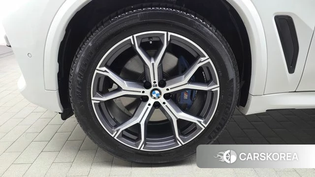 BMW X5 (G05) id 4282734 из Кореи 15