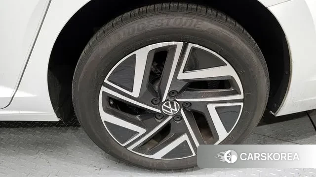 Volkswagen 7th Generation of Jetta id 3689615 из Кореи 15