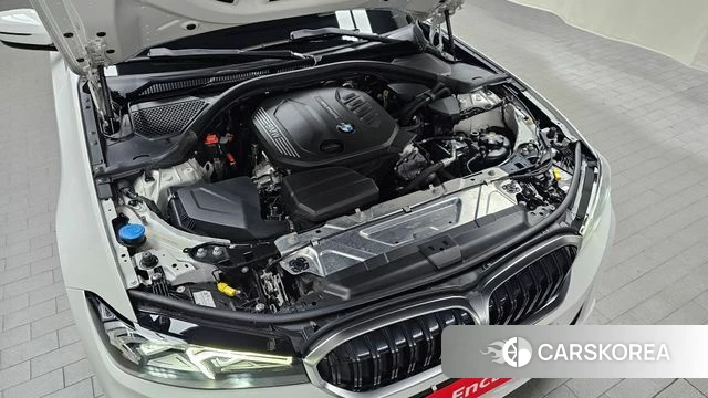 BMW 3 Series (G20) id 4630944 из Кореи 28