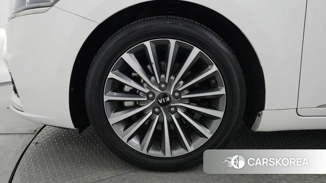 Kia Come New K7 id 3955758 из Кореи 15