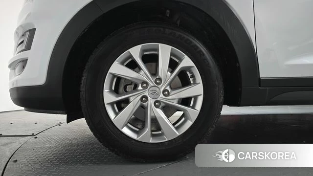 Hyundai All New Tucson id 3893578 из Кореи 15