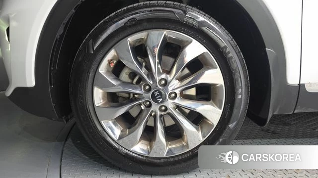 Kia The New Sorento id 4776192 из Кореи 15