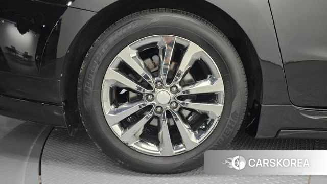 Kia All New Carnival id 3861828 из Кореи 15