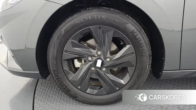 Hyundai Avante (CN7) id 2985329 из Кореи 15