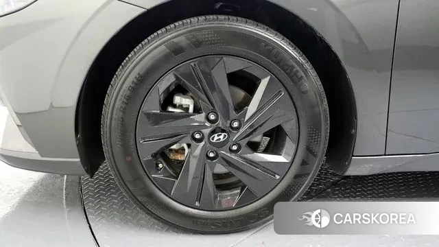 Hyundai Avante (CN7) id 3444351 из Кореи 15