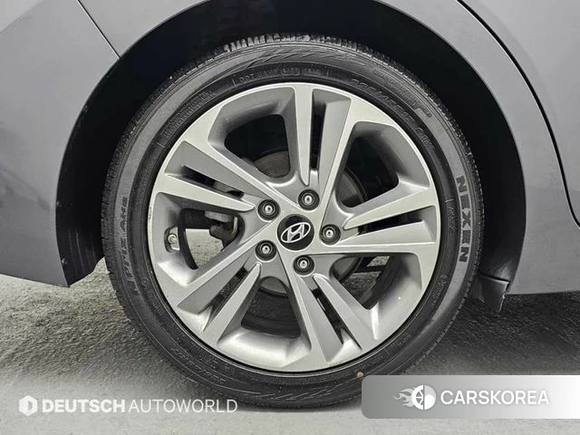 Hyundai Avante AD id 3792067 из Кореи 15