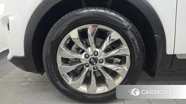 Kia The New Sorento id 4658501 из Кореи 25