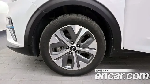 Kia Niro EV id 2712210 из Кореи 15