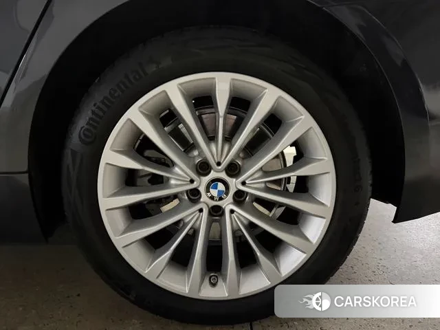 BMW 5 Series (G30) id 3555608 из Кореи 15