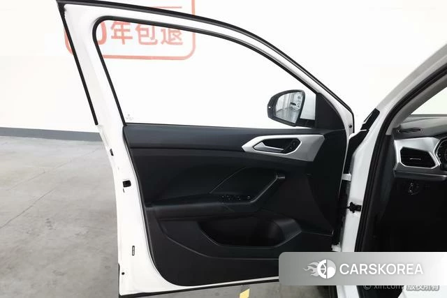 Volkswagen Exploring the shadow id 4276230 из Китая 19