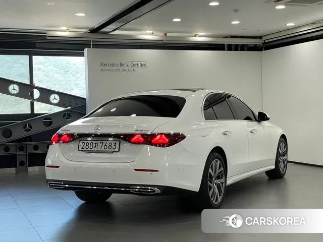 Mercedes-Benz E-Class W214 id 3057807 из Кореи 15