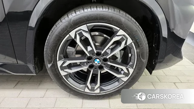 BMW X1 (U11) id 3462348 из Кореи 15