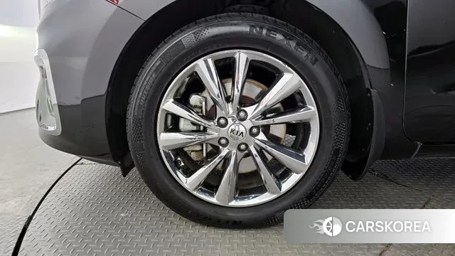 Kia The New Carnival id 3510000 из Кореи 15