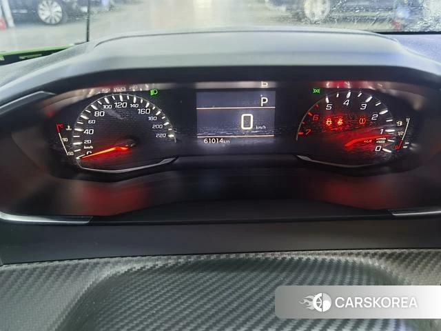 Peugeot 2008 2022 Белый из Китая, фото 6