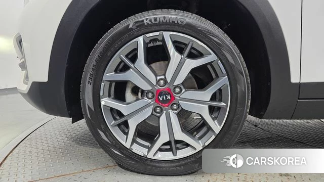 Kia Seltos id 4918101 из Кореи 25
