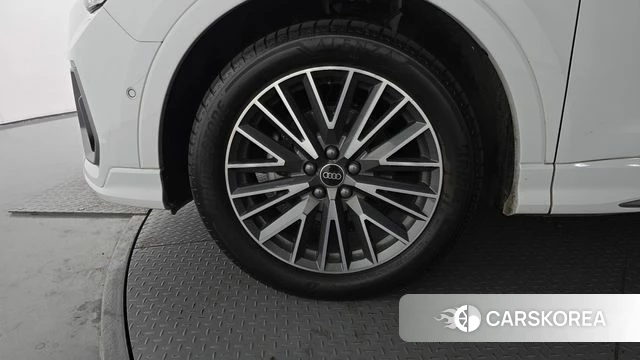 Audi Q3 (F3) id 3842446 из Кореи 15