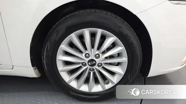 Kia Come New K7 id 3754498 из Кореи 15