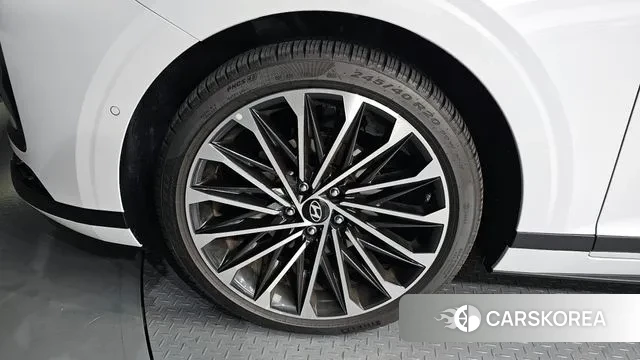 Hyundai Grandeur Hybrid (GN7) id 3103970 из Кореи 15