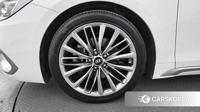 Hyundai Grandeur IG id 3886190 из Кореи 15