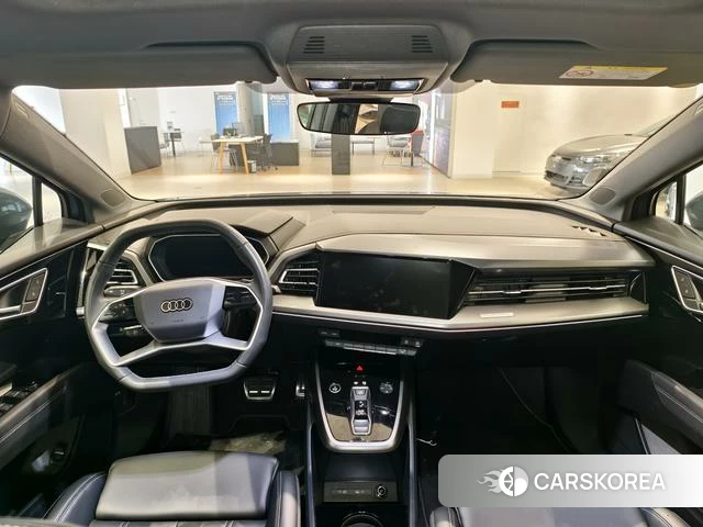 Audi Q4 e-tron 2025 Синий из Китая, фото 5