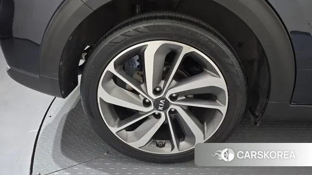 Kia Niro id 3480285 из Кореи 15