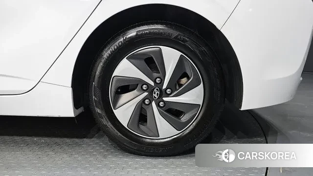 Hyundai Ionic Hybrid id 3429561 из Кореи 15