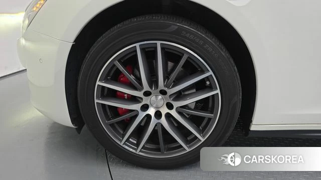 Maserati Ghibli id 4775531 из Кореи 29