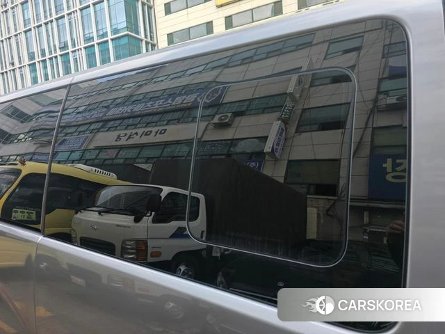 Hyundai The New Grand Starex id 3834769 из Кореи 15