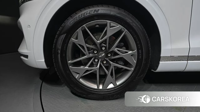 Genesis GV70 id 4481920 из Кореи 15