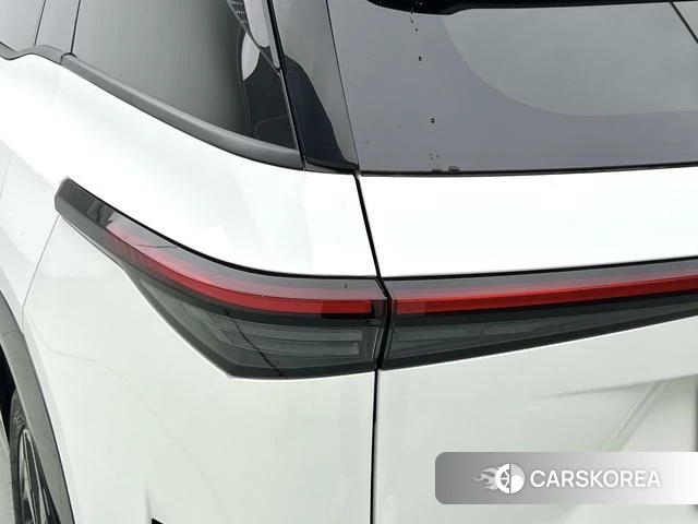 Toyota Platinum Wisdom 3X id 4262460 из Китая 15