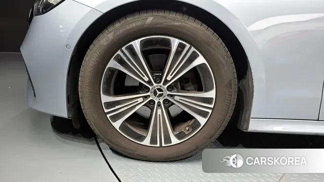 Mercedes-Benz E-Class W214 id 3382755 из Кореи 15