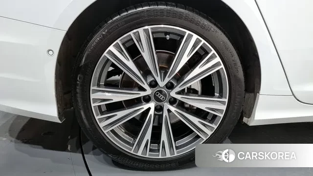 Audi A6 (C8) id 3400573 из Кореи 15