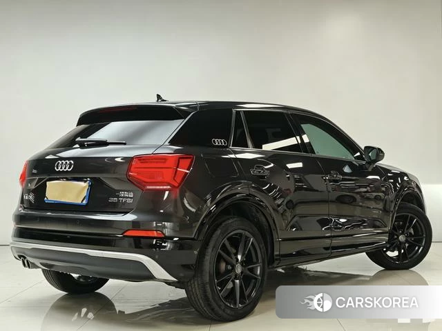 Audi Q2L id 4259105 из Китая 17