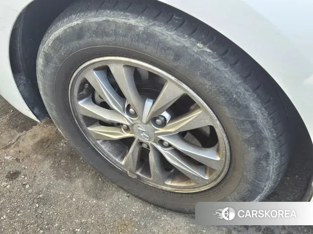 Hyundai The New Avante AD id 3563034 из Кореи 11