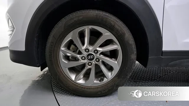 Hyundai All New Tucson id 3254403 из Кореи 15