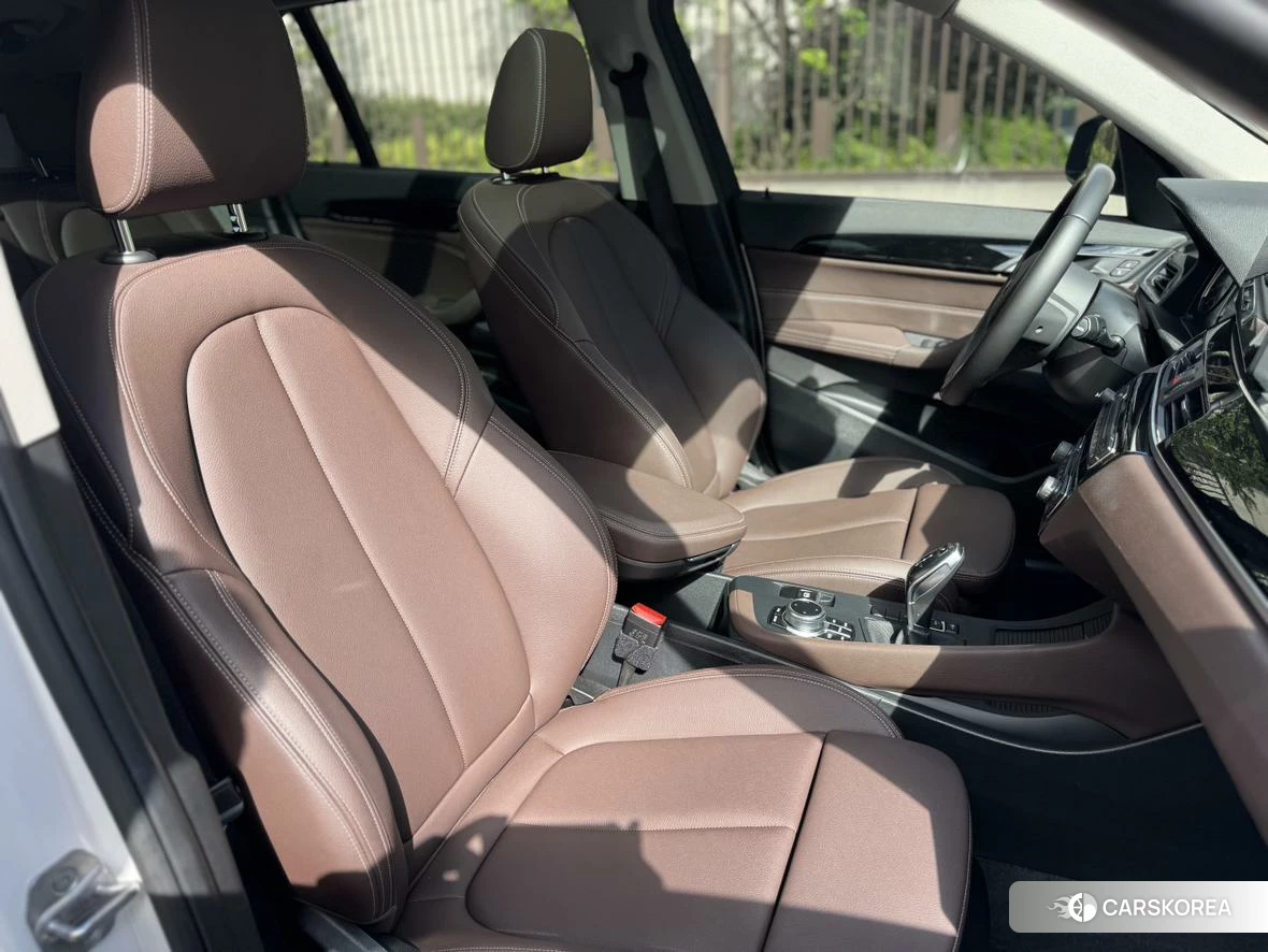 BMW X1 id 4407473 из Китая 17