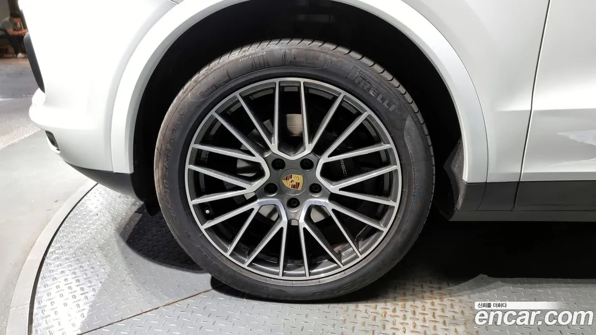 Porsche Cayenne (PO536) id 1975445 из Кореи 15