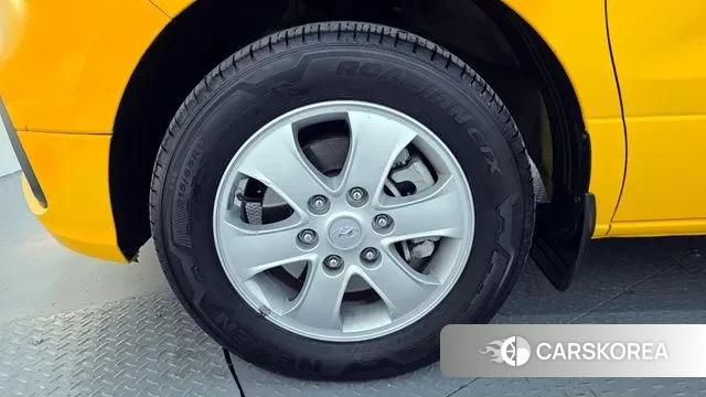 Hyundai The New Grand Starex id 3578556 из Кореи 15