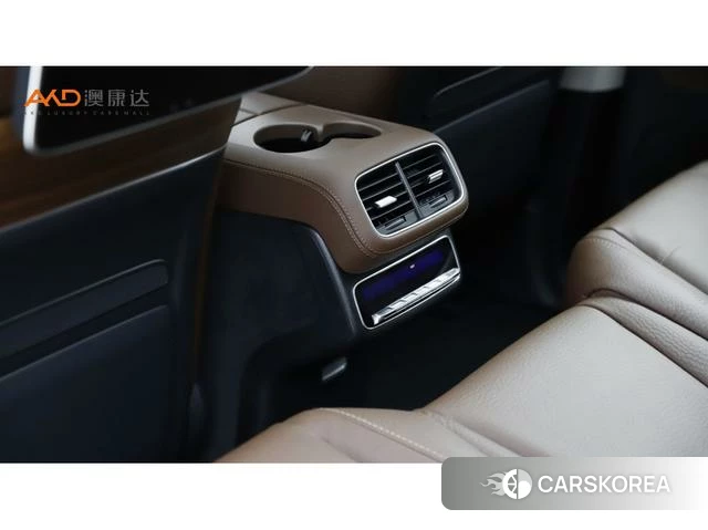 Mercedes-Benz GLS 2024 Серебристо-серый из Китая, фото 6