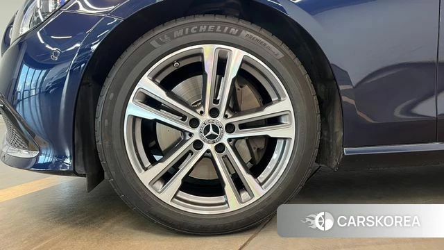 Mercedes-Benz E-Class W213 id 3911039 из Кореи 15