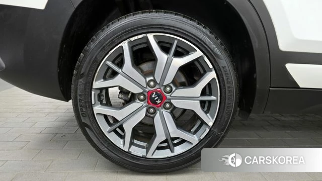 Kia Seltos id 4187932 из Кореи 29