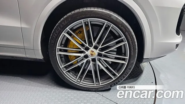 Porsche Cayenne (PO536) id 2818066 из Кореи 15