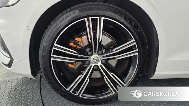 Volvo S60 3rd generation id 3479770 из Кореи 15