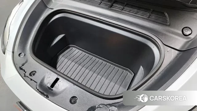 Tesla Model Y id 3576217 из Кореи 15